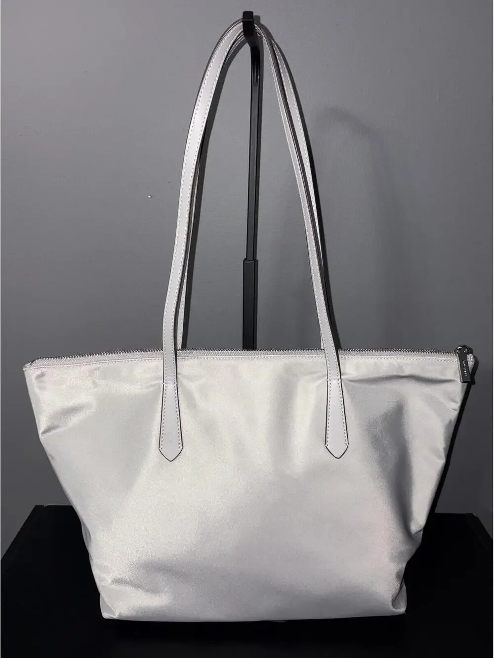 Kate Spade New York Chelsea Large Nylon Zip Top Tote Bag – Light Silver/Grey